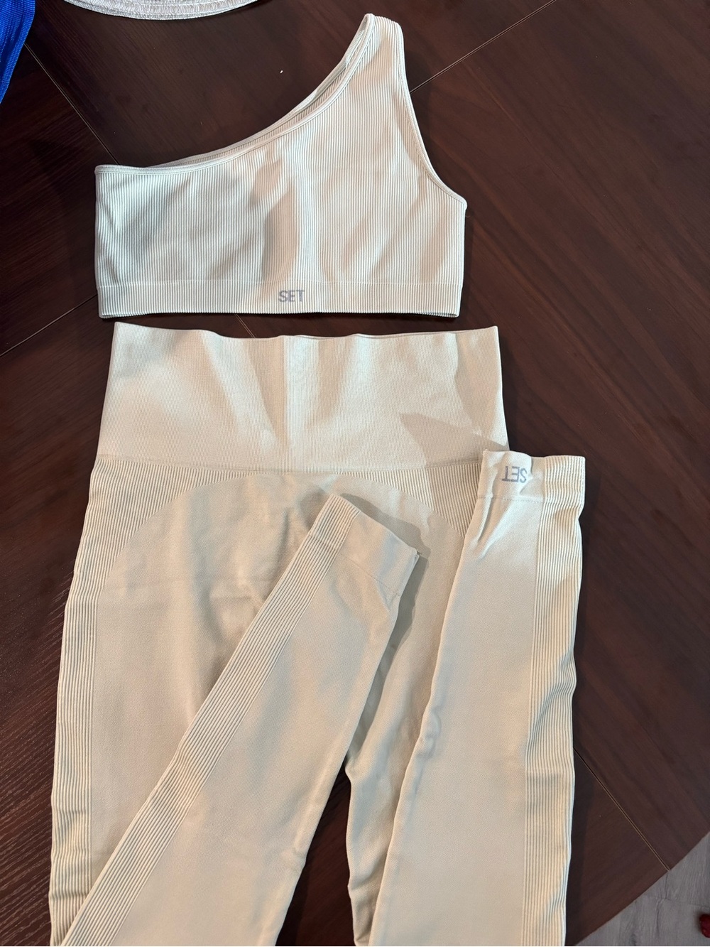 SET Active Cream One-Shoulder Ribbed Sports Bra & High-Waist Leggings